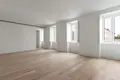 Квартира 3 спальни 167 м² Alvalade, Португалия