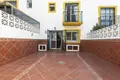 6 bedroom house 137 m² Dos Hermanas, Spain