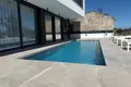 Villa de 4 dormitorios 270 m² Rovinjsko Selo, Croacia