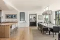 Вилла 5 спален 1 250 м² во Франции, Франция