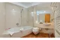 Отель 2 000 м² Opcina Gradac, Хорватия