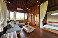 Mieszkanie 3 pokoi 144 m² Mas, Indonezja