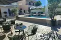 Hotel for Sale with Pool, Restaurant, and Parking 1,300,000 €