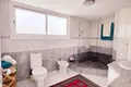4-Schlafzimmer-Villa 300 m² in Demos Agiou Athanasiou, Zypern