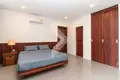 Willa 2 pokoi 1 012 m² Siem Reap, Kambodża