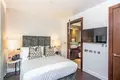 2 bedroom apartment 84 m² in London, United Kingdom