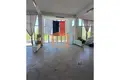 Commercial property 1 room 305 m² in Bashkia Durres, Albania