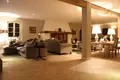 Hotel 2 437 m² Monoszlo, Węgry