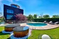 Вилла 3 спальни 273 м² Город Загреб, Хорватия