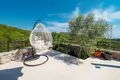 Villa mit 2 Schlafzimmern 300 m² Tivat, Montenegro