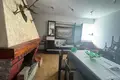Hütte Kuća 200 m² na Prodaju – Centar, Cetinje