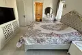 2 bedroom apartment 98 m² Mahmutlar, Turkey