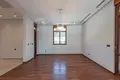 Casa 5 habitaciones 578 m² Podgorica, Montenegro