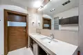 Wohnung 5 zimmer 160 m² in Warschau, Polen