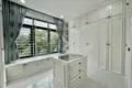 Willa 5 pokojów 264 m² w Sangkat Phsar Daeum Thkov, Kambodża