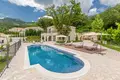 3 bedroom villa 270 m² Budva, Montenegro
