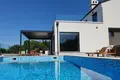 4 bedroom Villa 239 m² Grad Rijeka, Croatia