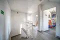 Квартира 127 м² Варшава, Польша