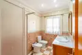 Haus 5 Schlafzimmer 780 m² Dos Hermanas, Spanien
