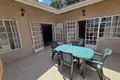 Haus 15 zimmer 13 882 m² Gaborone, Botsuana
