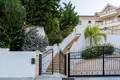 6-Schlafzimmer-Villa 650 m² Mouttagiaka, Zypern