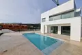 Villa de 4 dormitorios 184 m² Manilva, Španjolska