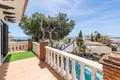 4 bedroom house 217 m² Dos Hermanas, Spain