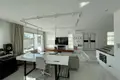 4 bedroom Villa 320 m² in Agios Tychonas, Cyprus
