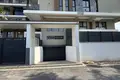 Mieszkanie 4 pokoi 130 m² Bornova, Turcja