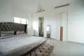 villa de 5 chambres 350 m² Aradíppou, Chypre