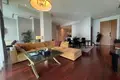 2 bedroom condo 235 m² Bangkok, Thailand