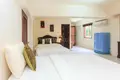 Villa de tres dormitorios  Karon, Tailandia