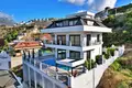 Villa de 4 dormitorios 300 m² Kargicak, Turquía