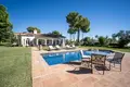 Haus 5 Schlafzimmer 1 265 m² Dos Hermanas, Spanien