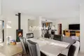 Mieszkanie 3 pokoi 161 m² Benahavis, Hiszpania
