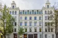 Miethaus 1 687 m² in Riga, Lettland