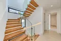 5 bedroom house 497 m² Dos Hermanas, Spain