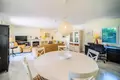 4 bedroom house 326 m² Artola, Spain