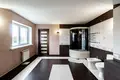 House 180 m² Vialiki Trascianiec, Belarus