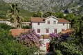 Haus 10 Schlafzimmer 240 m² Risan, Montenegro