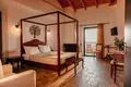 Hotel 2 500 m² in Elea, Greece
