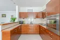 Квартира 4 комнаты 111 м² Варшава, Польша