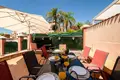 4 bedroom house 250 m² Dos Hermanas, Spain