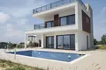 5-Schlafzimmer-Villa 350 m² Kouklia, Zypern