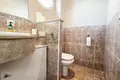 4 bedroom house 301 m² Manilva, Spain