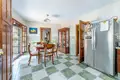 Haus 4 Schlafzimmer 379 m² Dos Hermanas, Spanien