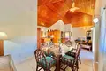 2 bedroom condo 127 m² West End, Honduras