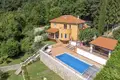 Casa 5 habitaciones 300 m² Grad Opatija, Croacia