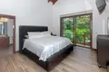 6 bedroom house 385 m² Coxen Hole, Honduras