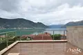 Wohnung 2 Schlafzimmer 170 m² Dobrota, Montenegro